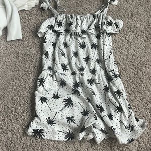 Black and white billabong romper(used)